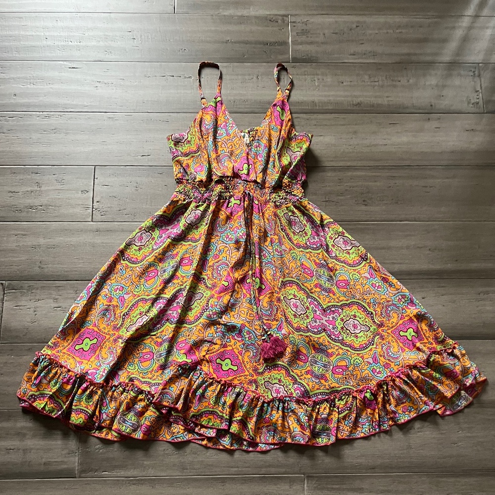 Sundress - Picture 2 of 6